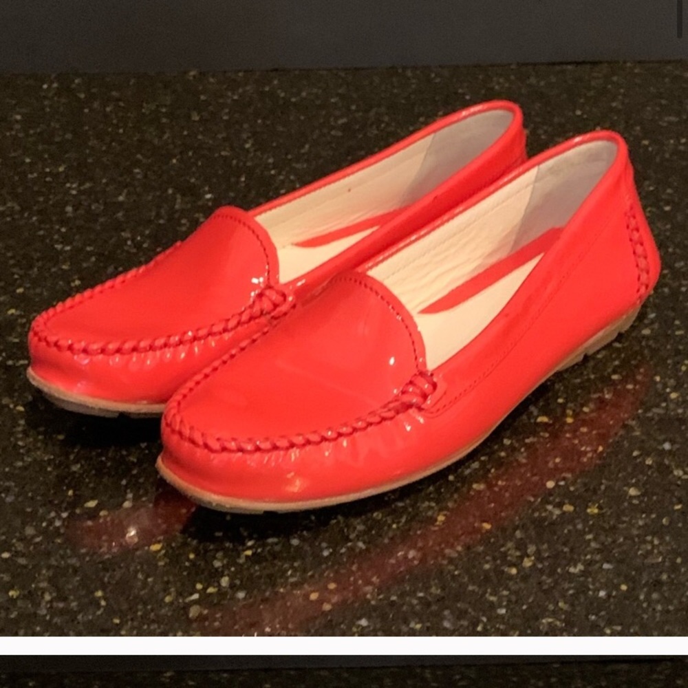 Geox Respira Patent Leather Loafers. New!
